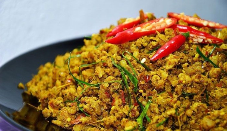 คั่วกลิ้งหมู อาหารภาคใต้