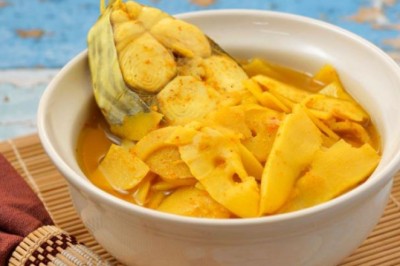 แกงเหลืองปลาอินทรีย์หน่อไม้ดอง อาหารภาคใต้