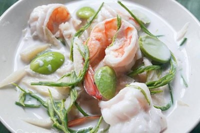 ต้มกะทิหน่อไม้กุ้งสด อาหารภาคใต้