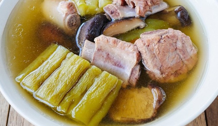 มะระตุ๋นซี่โครงหมู อาหารภาคใต้