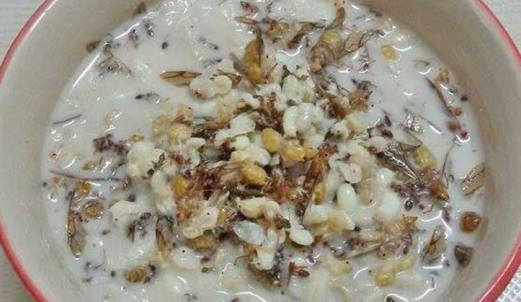 ต้มกะทิไข่มดแดง อาหารภาคใต้