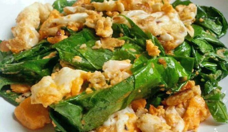 ใบเหลียงผัดไข่ อาหารภาคใต้