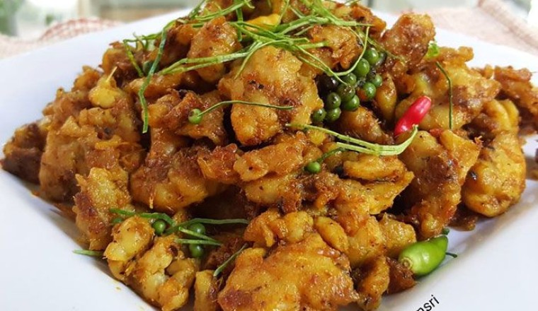 คั่วกลิ้งปลากราย อาหารภาคใต้