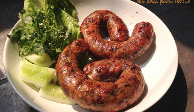 ไส้อั่วตับ อาหารภาคเหนือ