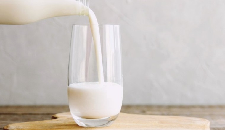 วิธีการอุ่นนมร้อนๆ