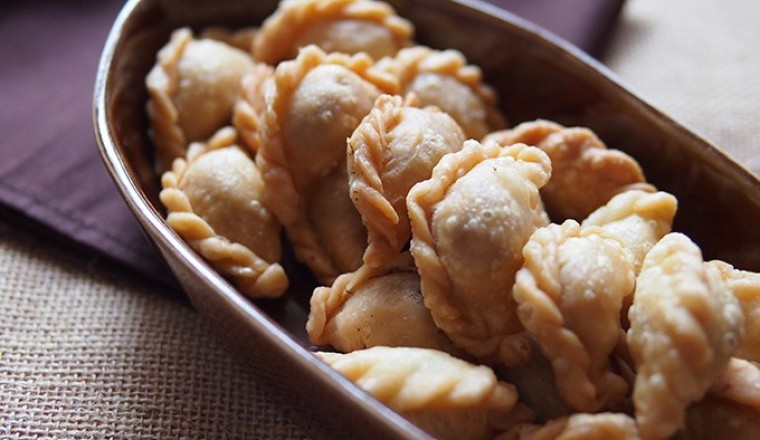 ขนมปั้นสิบทอด ขนมไทย