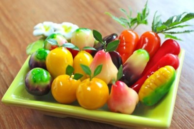 ลูกชุบ ขนมไทย