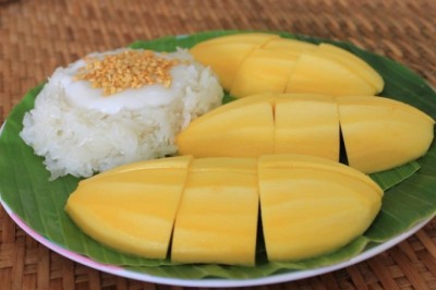 ข้าวเหนียวมะม่วง ขนมไทย