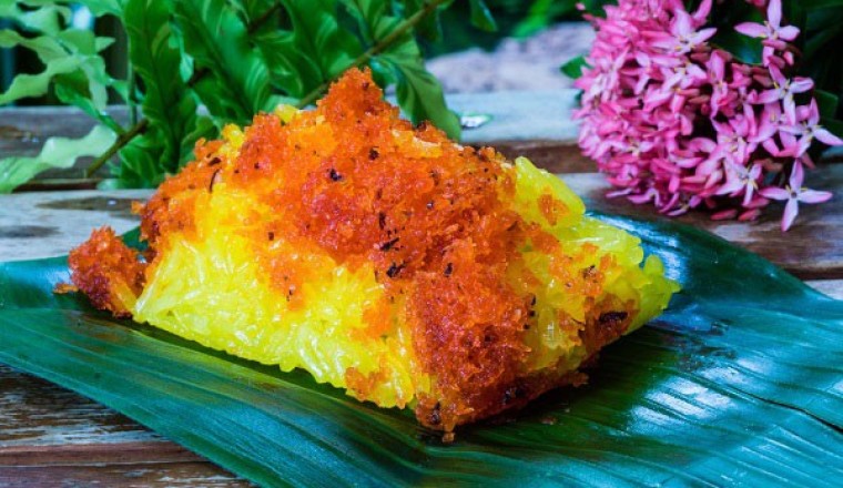 ข้าวเหนียวมูนหน้ากุ้ง ขนมไทย