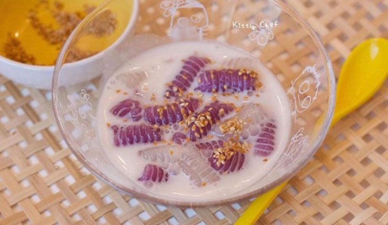 ครองแครงกะทิสดสีม่วง ขนมไทย