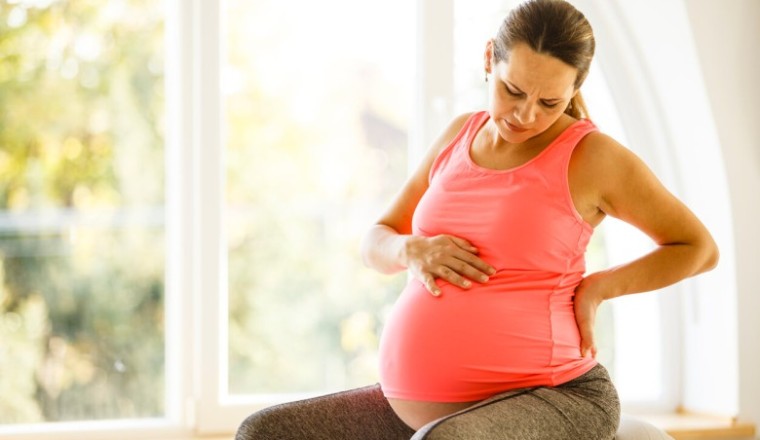 การเจ็บครรภ์และการคลอด