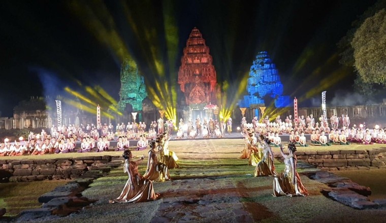เปิดแล้ว! “งานเทศกาลเที่ยวพิมาย” การแสดงแสง สี เสียง สื่อผสม ยิ่งใหญ่สุด นักท่องเที่ยวไม่ควรพลาด