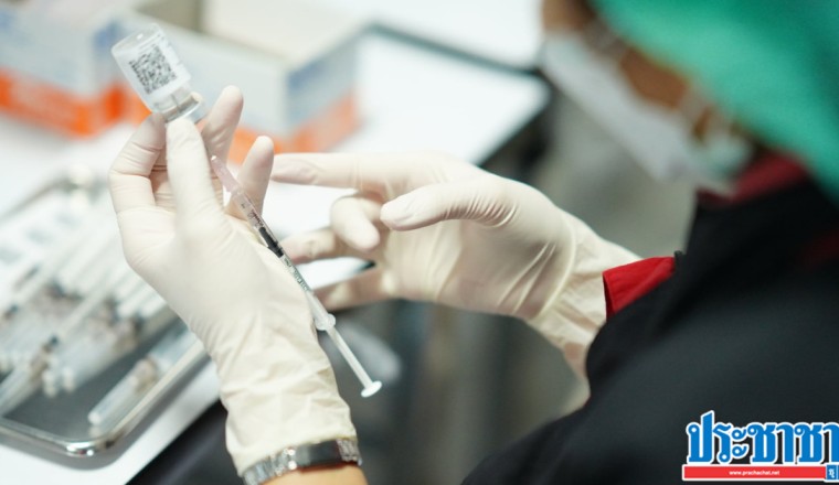 วัคซีนบูสเตอร์ เข็ม 4 สธ. กำหนด 3 กลุ่มแรก ใครได้ก่อน ?