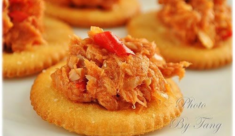 แครกเกอร์ไส้ปลาซาดีน เบเกอรี่