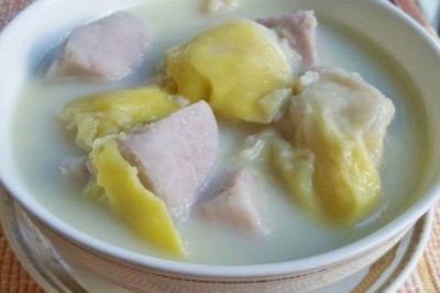 เผือกบวดน้ำกะทิทุเรียน ขนมไทย