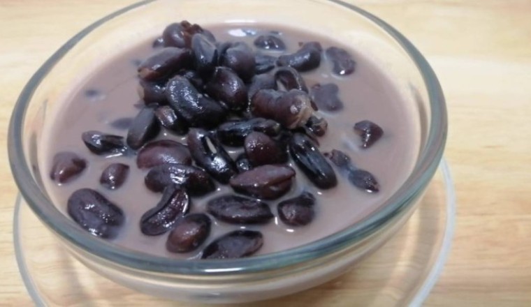 แกงบวดถั่วดำ ขนมไทย