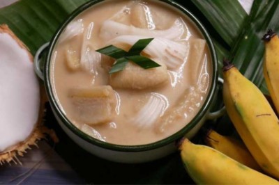 กล้วยบวชชีมะพร้าวอ่อน ขนมไทย