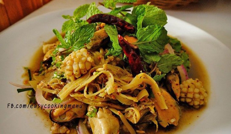 ซุปหน่อไม้ ประยุกต์ อาหารภาคอีสาน