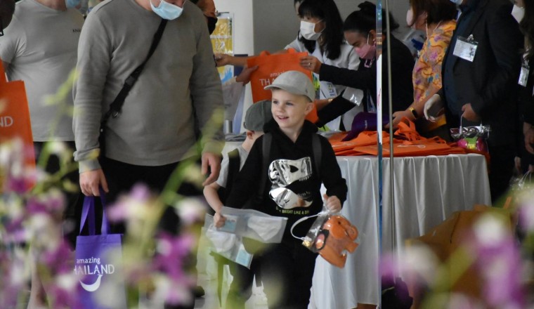 ปิดเดินทาง Test &amp; go 10 ม.ค. สูญรายได้ทันที 3.34 พันล้าน