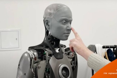 Ameca หุ่นยนต์ฮิวแมนนอยด์คล้ายมนุษย์ มีปฏิกิริยาเมื่อถูกแตะปลายจมูก