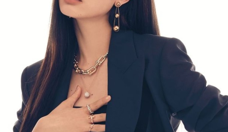 ยืนยันอีกเสียง! แต้ว ณฐพร ถึงกับยกมือขึ้นหลัง แมท ภีรนีย์ ลั่น เป็นคนกรุงเทพ