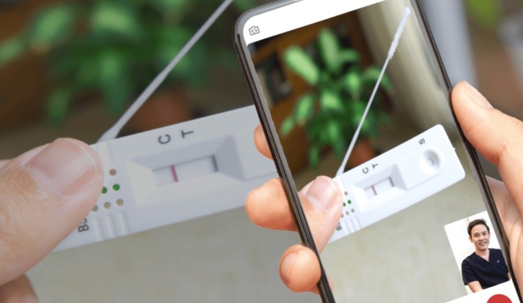 สิงคโปร์อนุญาตให้ออกใบรับรอง COVID-19 แบบ ATK จากที่บ้าน อาศัยการถ่ายวิดีโอให้ผู้เชี่ยวชาญดู