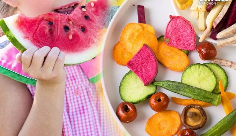 หมอไขข้อข้องใจ “ผัก-ผลไม้อบกรอบ” มีประโยชน์จริงไหม กินอย่างไรให้ปลอดภัยต่อสุขภาพ