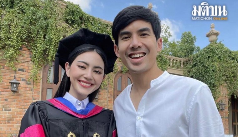 ใหม่ ดาวิกา สุดปลื้มคว้าปริญญาโท หวานใจ เต๋อ ร่วมยินดี