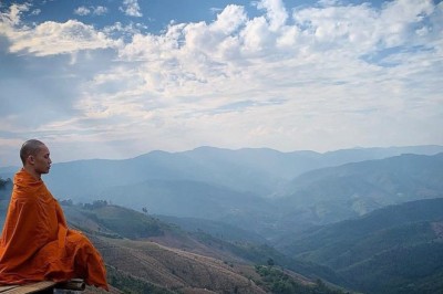 รอมานาน! พระมะตูม สุดปิติ เผยภาพโยมพ่อ-แม่ เป็นมิตรที่ดีต่อกัน หลังหย่าร้างมากว่า 15 ปี