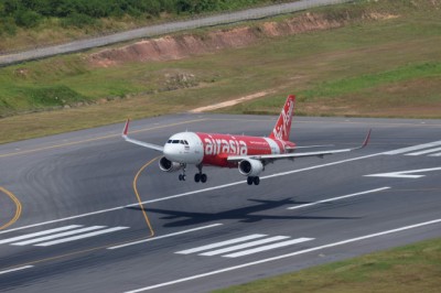 แอร์เอเชียเอาใจคุณแม่ รับขนส่งนมแม่ฟรีทั่วประเทศ