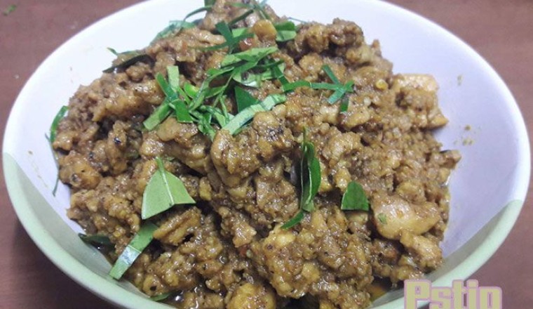 คั่วกลิ้งไก่สับ อาหารภาคใต้