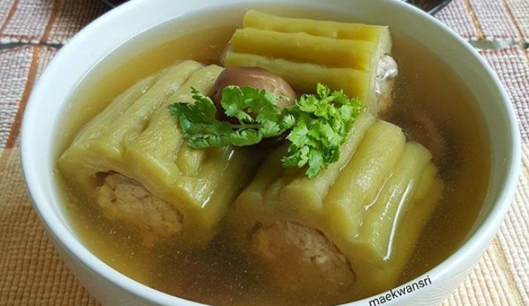 แกงจืดมะระยัดไส้ไก่สับ อาหารภาคกลาง