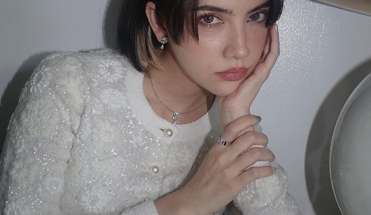 เปลี่ยนไป! ซาร่า เล็กจ์ คืนฟอร์มในลุคสุดแปลกตา คนบันเทิงแห่คอมเมนต์ โคตรดี!