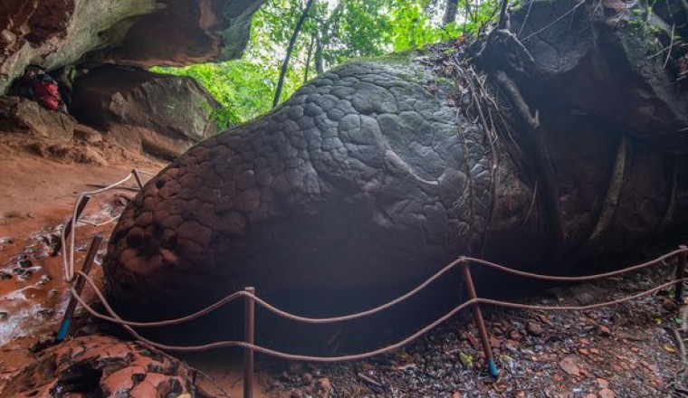 ถ้ำนาคา สำนักอุทยานฯ แจงเหตุนักท่องเที่ยวติดค้าง พบเรียกรับเงิน