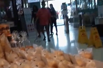 สุดซึ้ง! พ่อกลัวลูกจะ อดข้าว เลยมาหาเซอร์ไพรส์แบบนี้ ทำเอาชาวเน็ตน้ำตาแตก