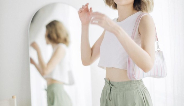 พลอย ภัทรากร ฟาดแคปชั่นเด็ด หลัง เวียร์ ศุกลวัฒน์ เปิดใจเรื่องภาพหลุด