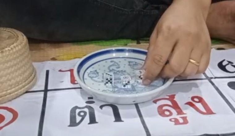 แบบนี้ก็ได้เหรอ? ไลฟ์สดรับแทงไฮโล ชวนเล่นการพนันเปิดเผยไม่สนกฎหมาย