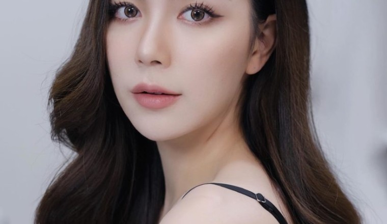 หมายถึงใคร! มุก วรนิษฐ์ ออกมาฟาดประโยคเจ็บกลางไอจี งานนี้ต้องมีสะดุ้ง