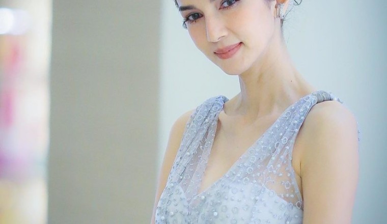 รางวัลชีวิต! โบว์ แวนด้า ออกรถหรูป้ายแดง เดินหน้าลุยต่อเพื่อ มะลิ