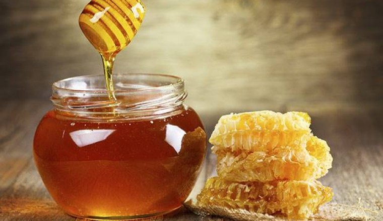 แก้ไอด้วยน้ำผึ้ง