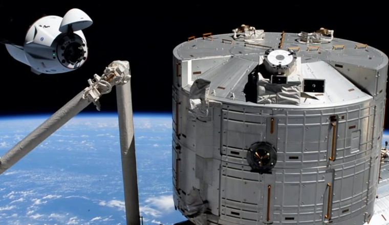 NASA ต่อสัญญาภารกิจขนส่งคนกับ SpaceX อีกสามภารกิจ มูลค่าเกือบ 900 ล้านดอลลาร์