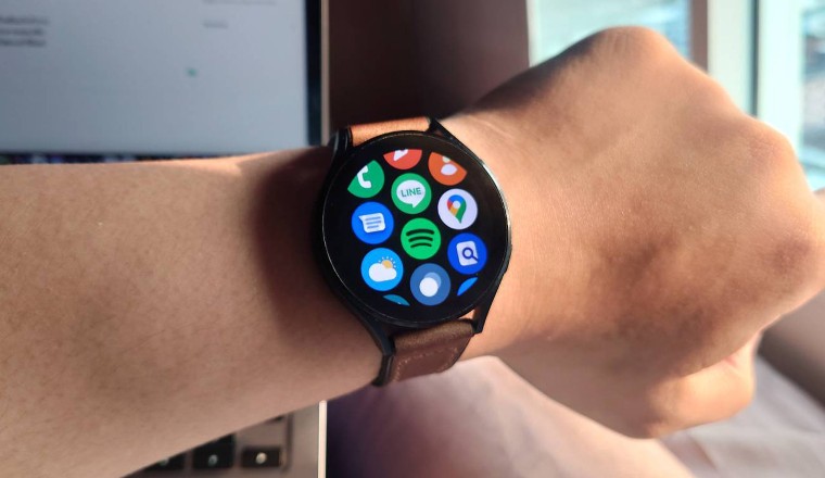 Line บน Wear OS มาแล้ว อ่านแชท, ส่งสติกเกอร์, ดูรูปได้