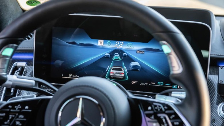 Mercedes-Benz โชว์ระบบขับขี่อัตโนมัติ Level-3 และจอดรถอัตโนมัติ Level-4
