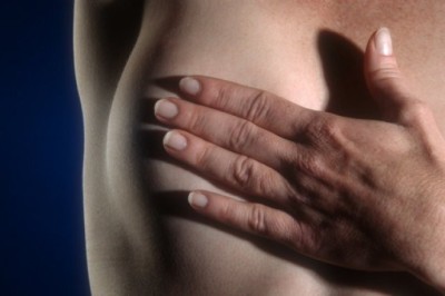 ตุ่มสิวบนหัวนมเป็นอันตรายต่อลูกน้อยหรือไม่