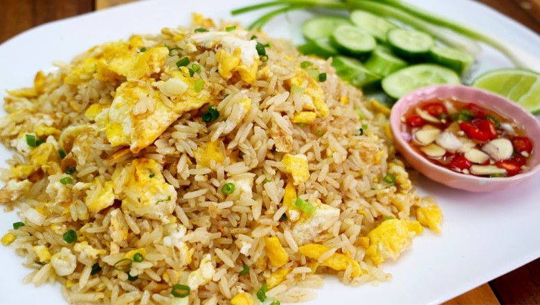 ข้าวผัดไข่ อาหารจานเดียว