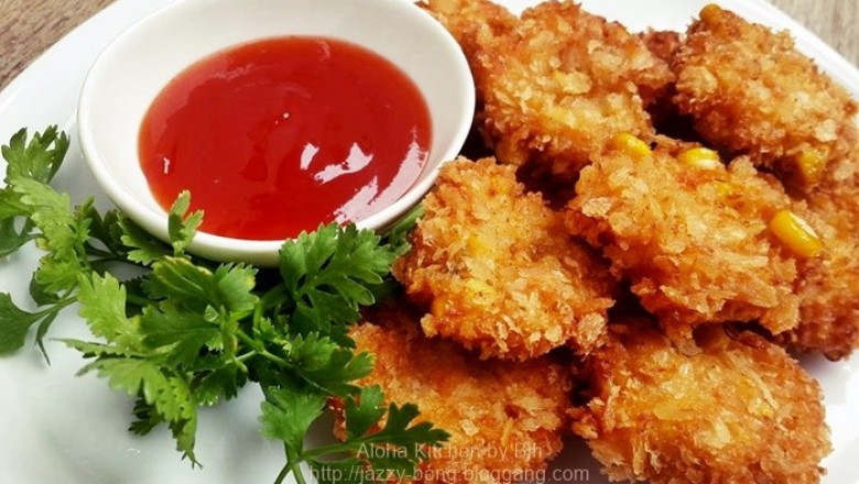 ข้าวโพดกุ้งทอด ขนมนานาชาติ