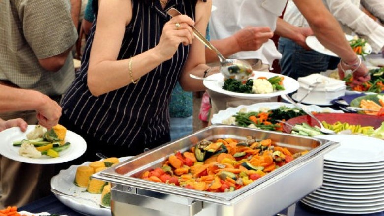 เคล็ดลับกินอาหารบุฟเฟ่ต์แบบไม่อ้วน