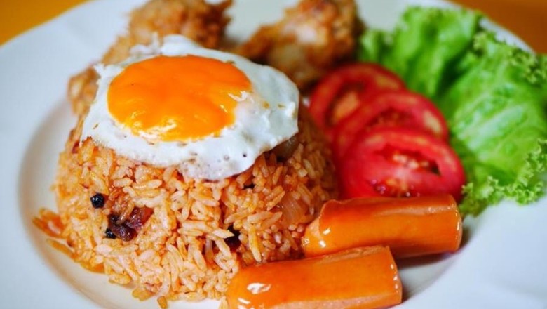 ข้าวผัดอเมริกัน อาหารจานเดียว