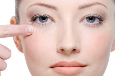 ใบบัวบกช่วยลบรอยตีนกา