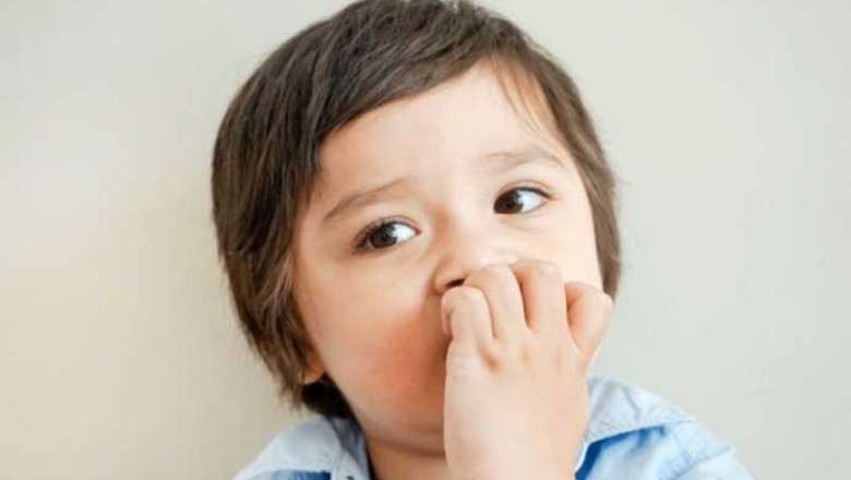 ห่วงเด็กกัดเล็บดูดนิ้ว เสี่ยงฟันผิดรูป